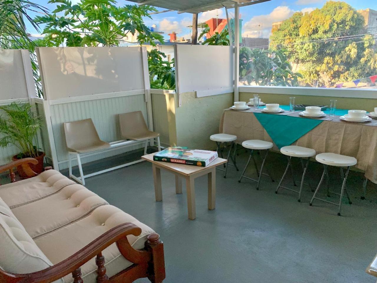 马埃堡 Oasis 2酒店 外观 照片